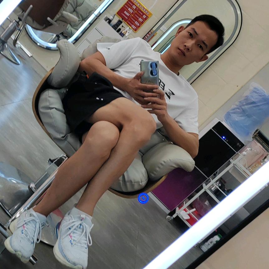 羽（蜜桃徒弟）