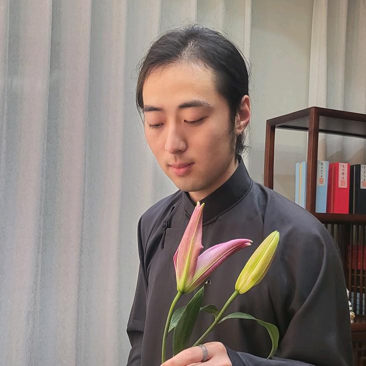 梵月阁 设计师真丝软缎工厂店