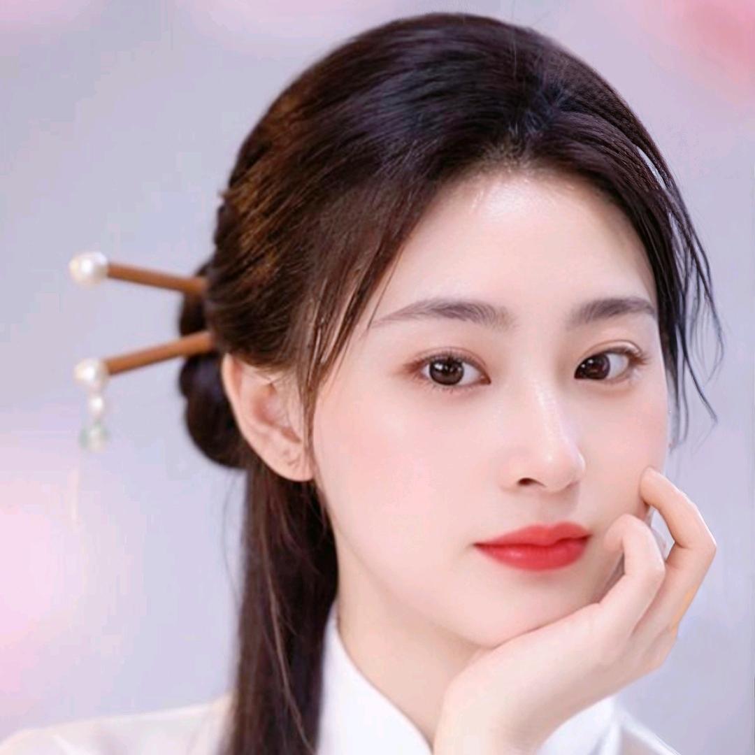 HI萌宝童装.罗小妹