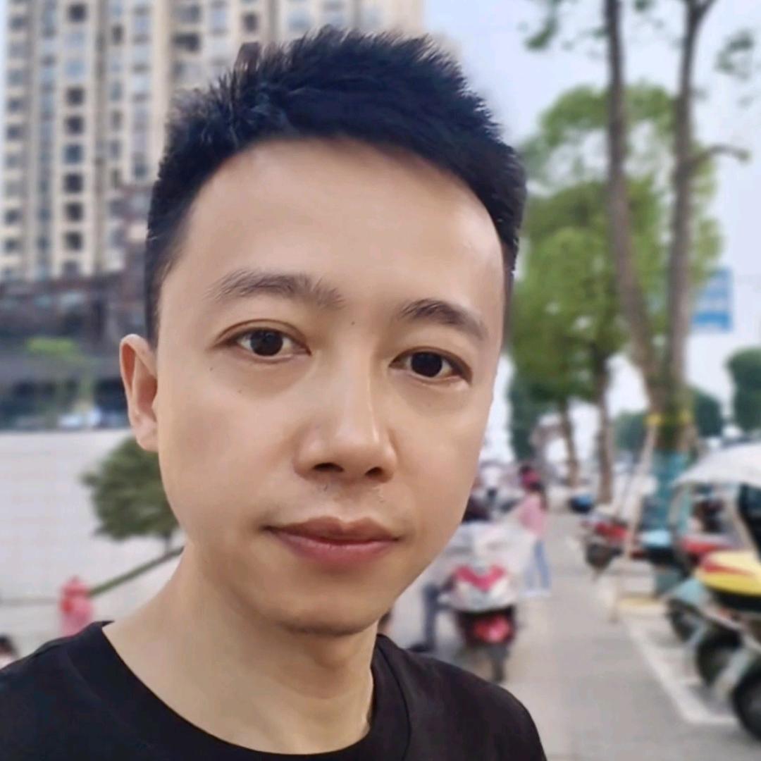 做火锅的勇哥