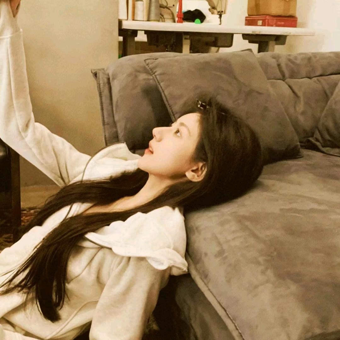 爱吃汉堡的塔斯汀