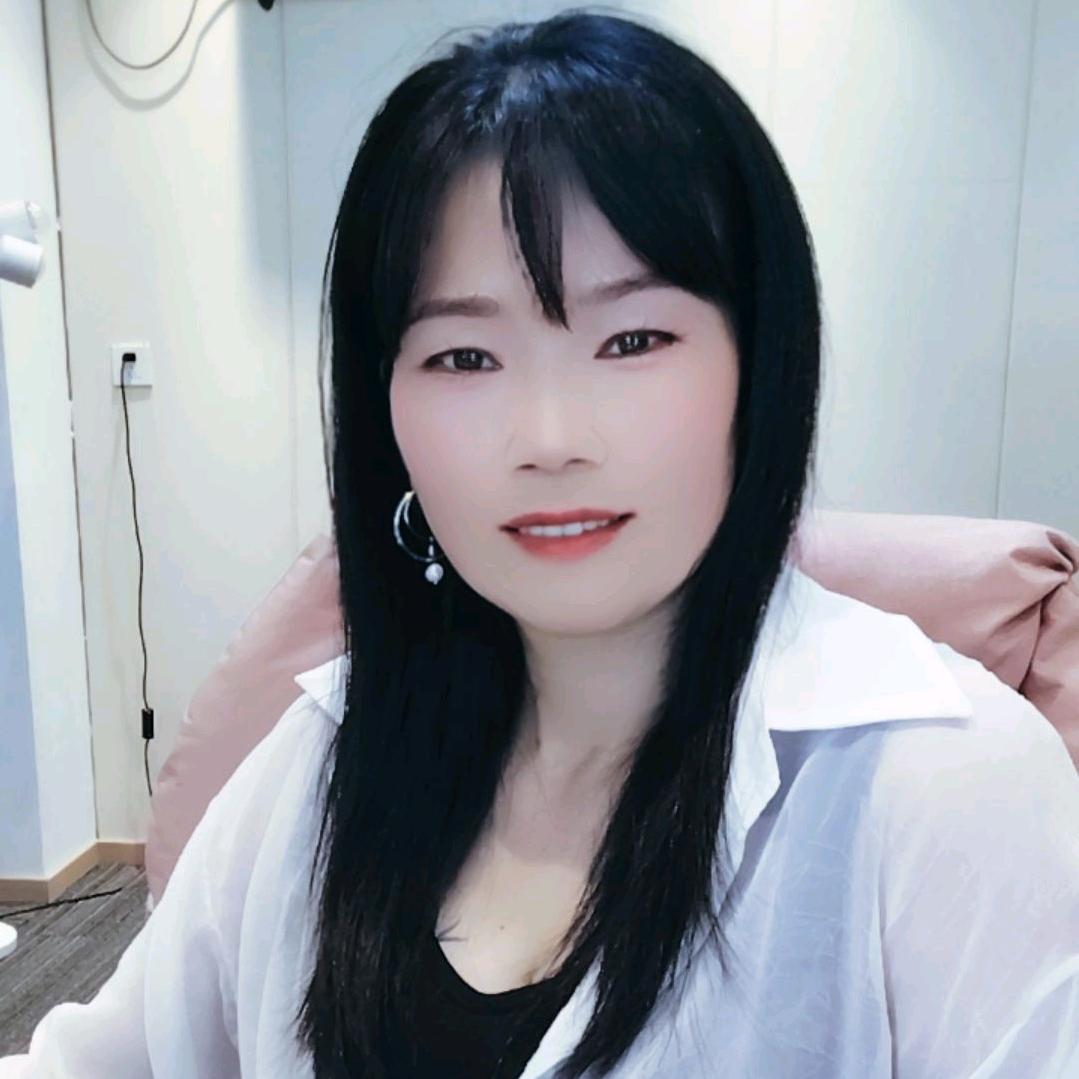 我愿与狼共舞，不愿与猪共处。