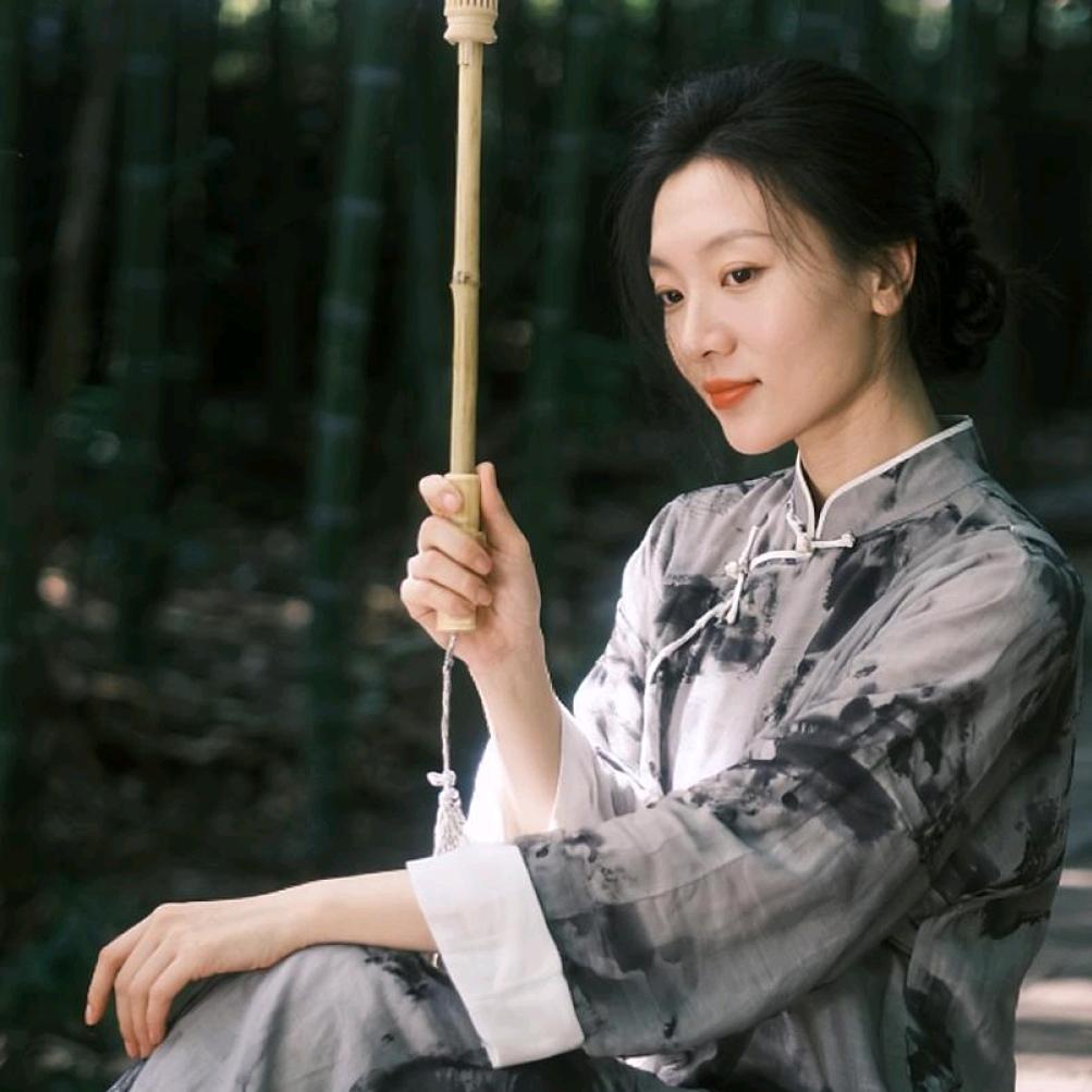 借山而居