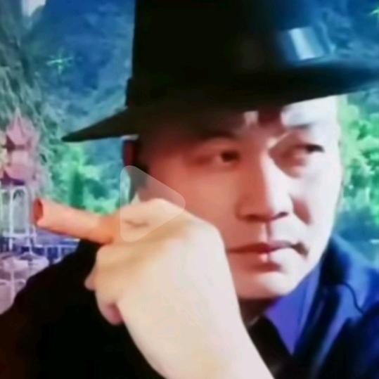 光   哥