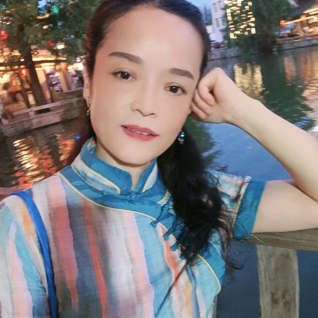 永红