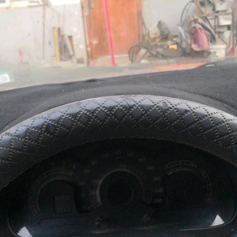 196981
