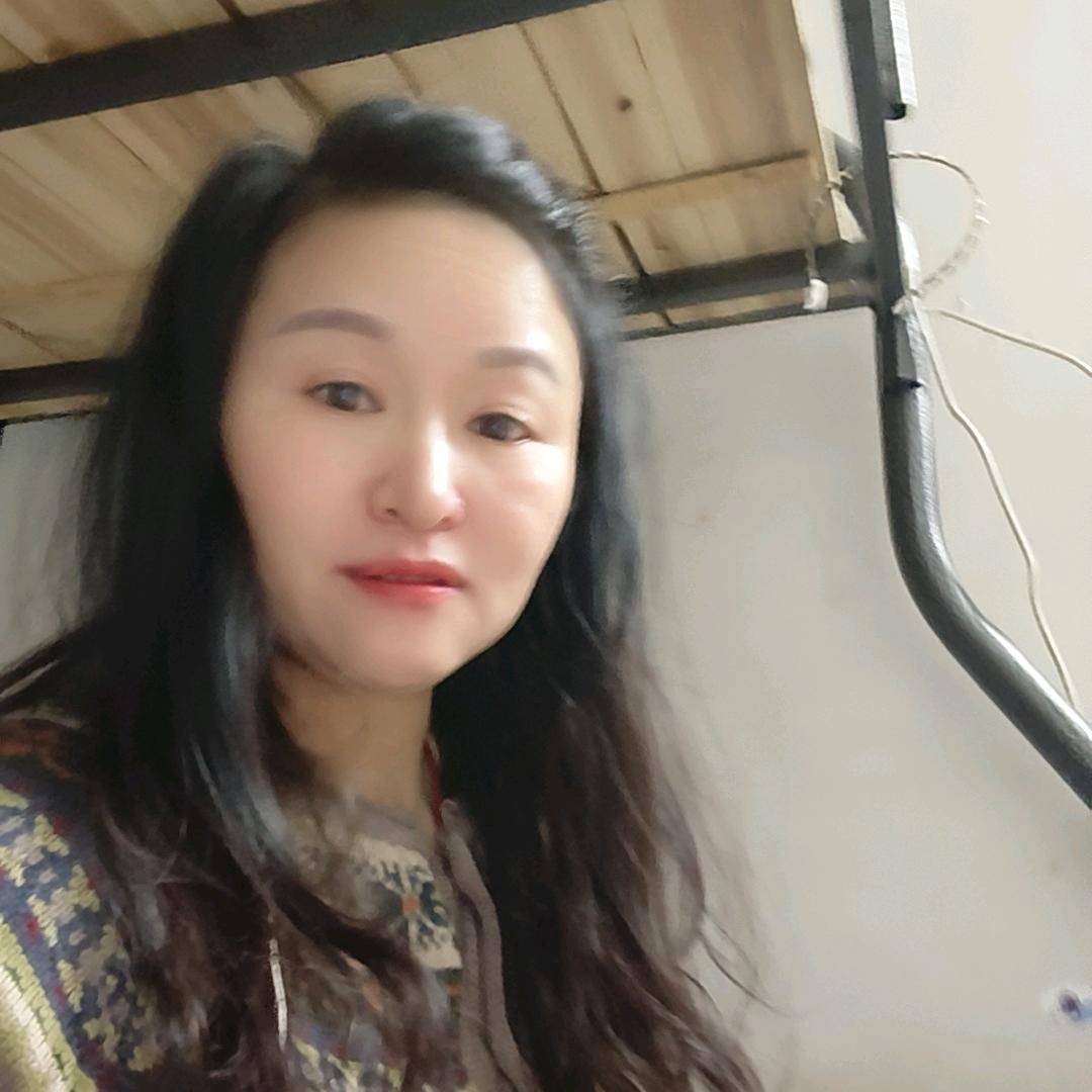 三月