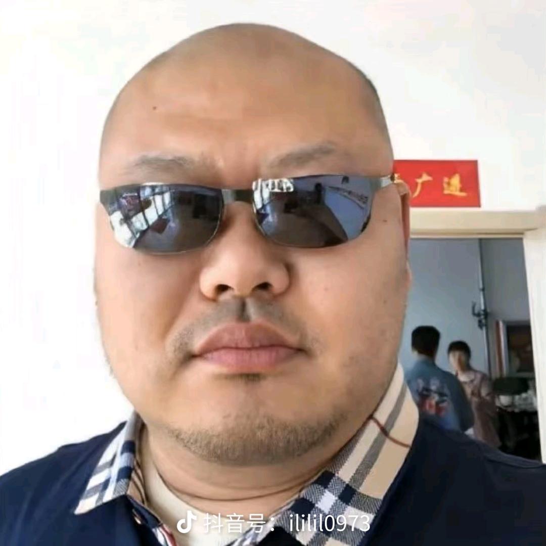 尚能饭否