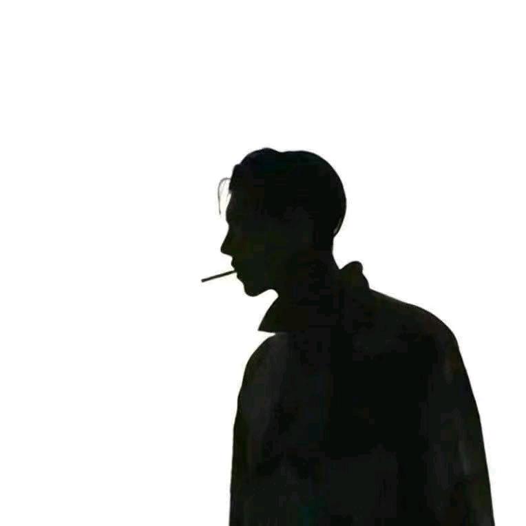 灰色
