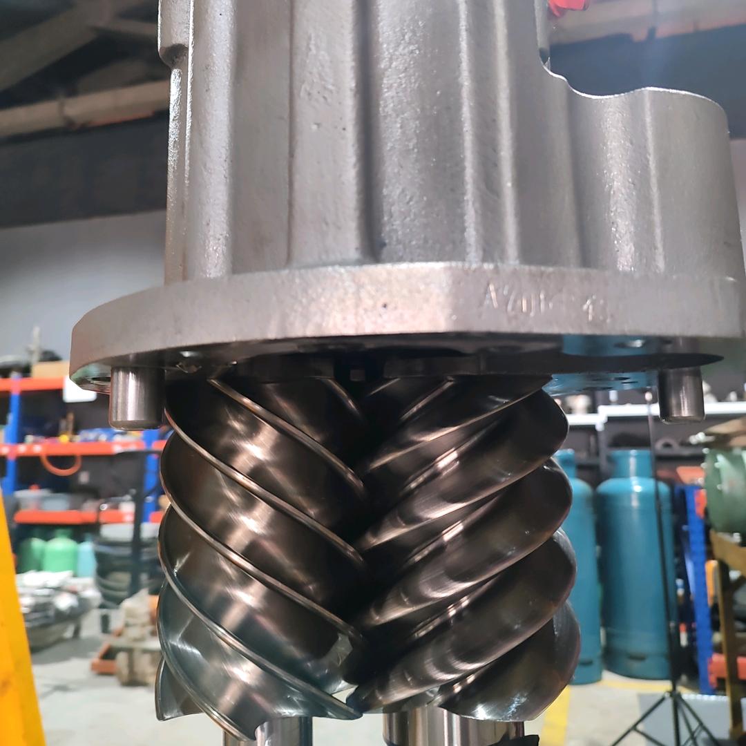 西安制冷压缩机维修中心（贺工）