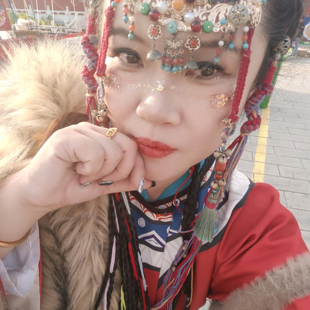 霸气的🌈英子