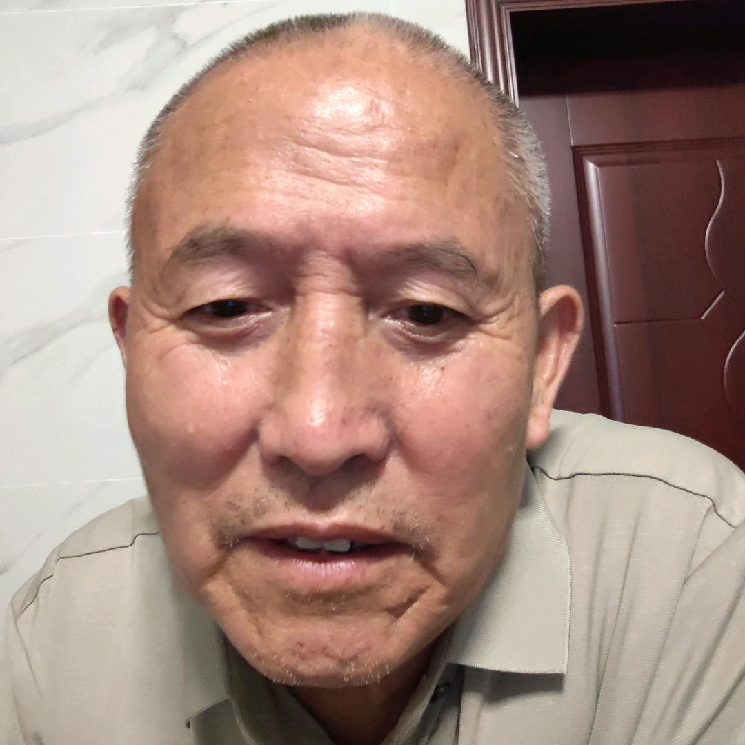 梁必辉