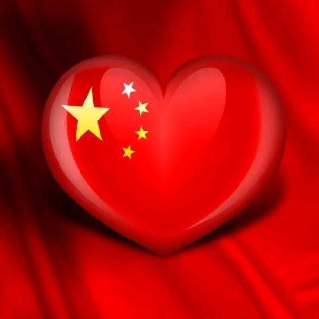 🇨🇳五星红旗迎风飘扬