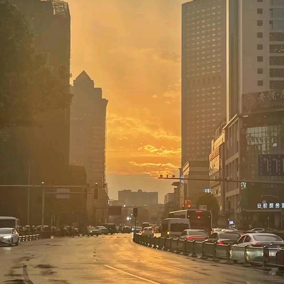 二叔的鼎丰