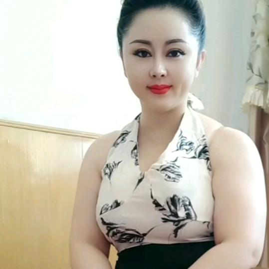 王佳，单身