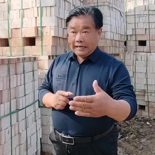 吴场砖夹