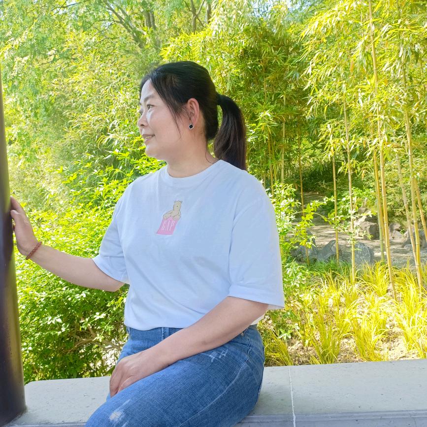 发型师华姐