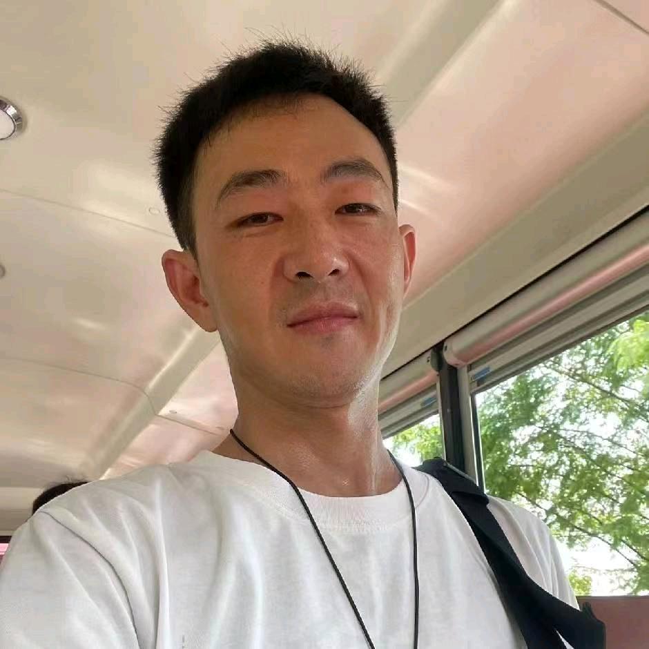 盛元牛仔