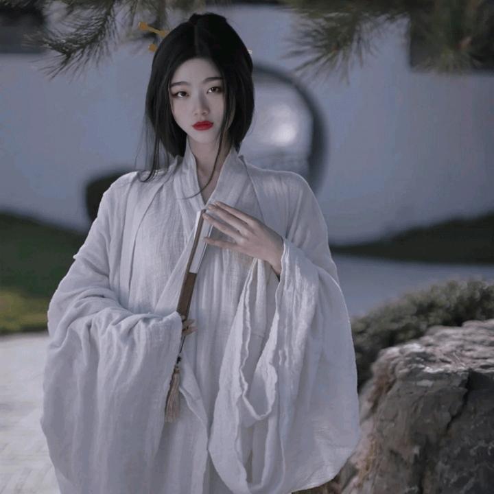 唐晚秋