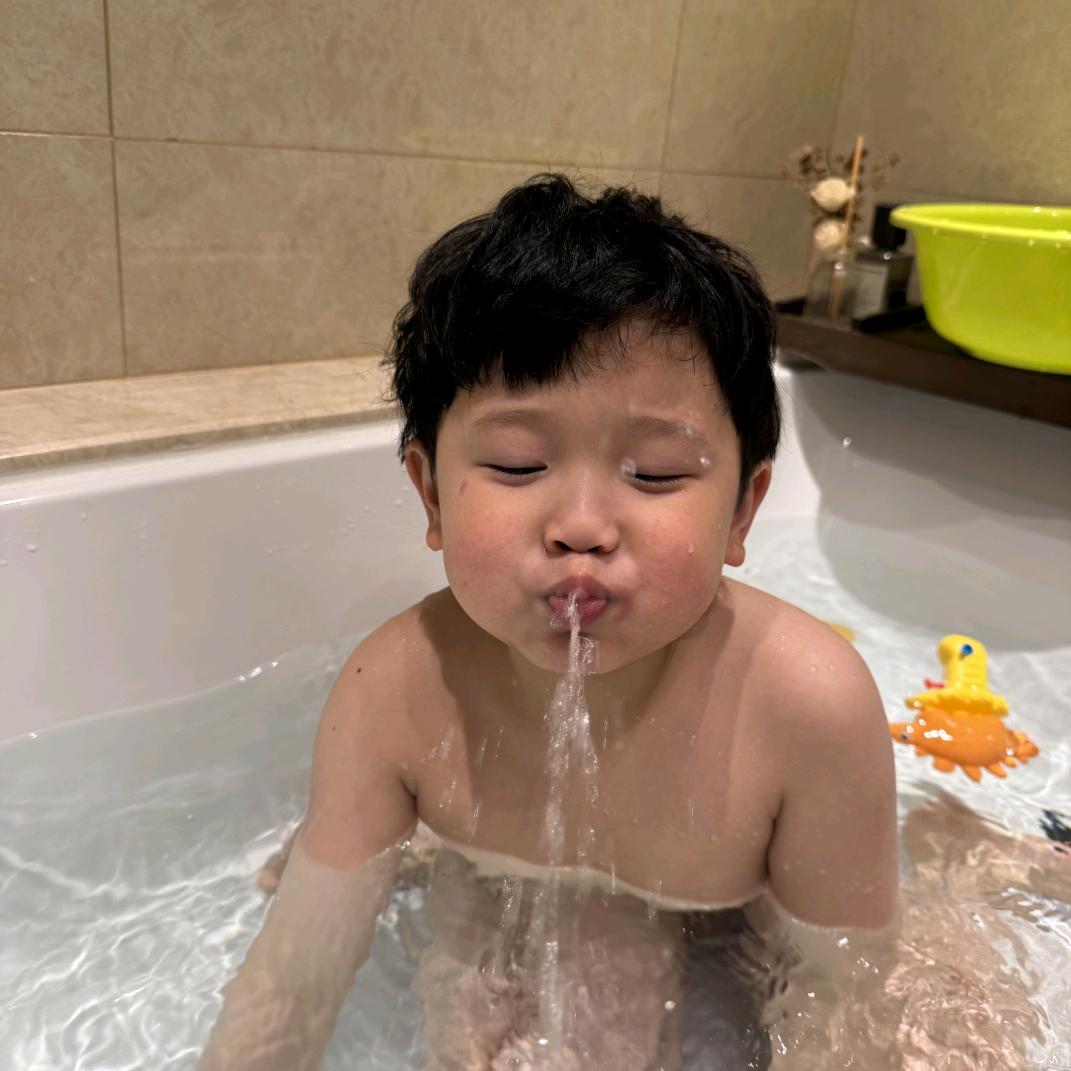 郑狗狗