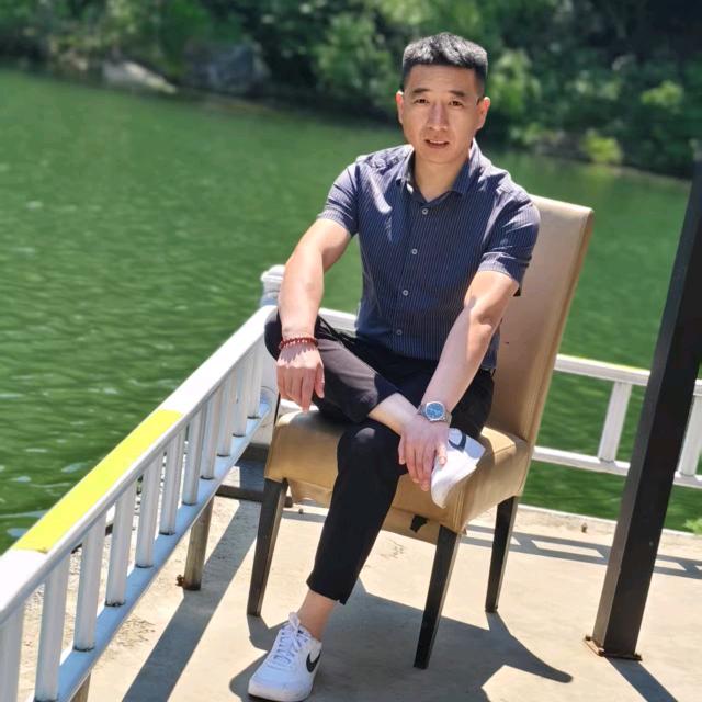 闫某人