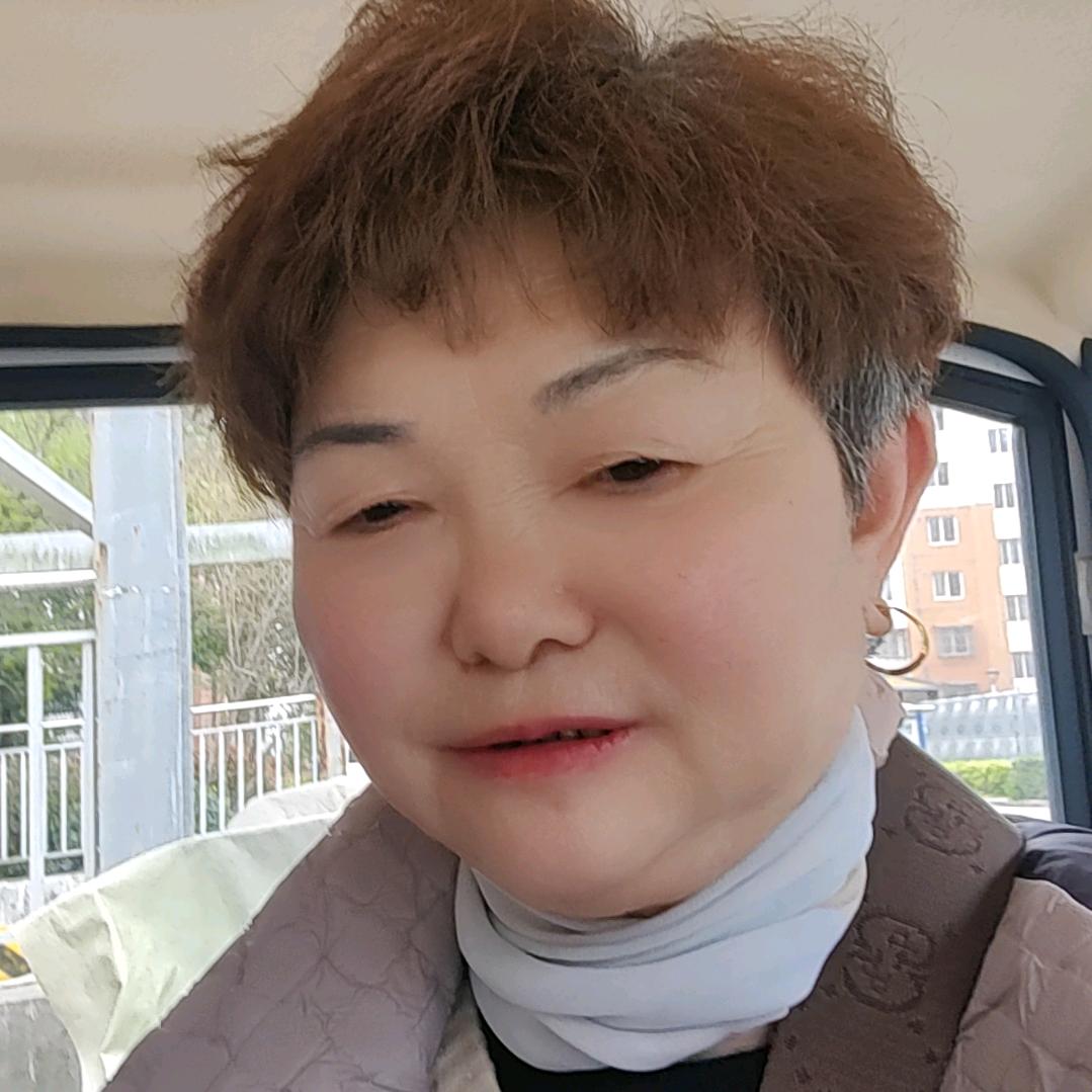 英英姐，走路，创业