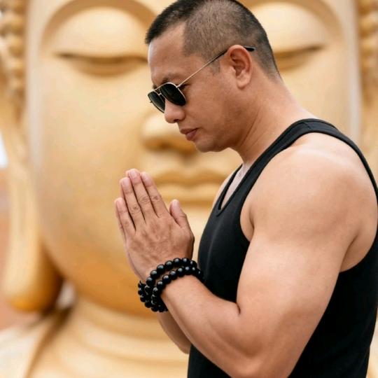 我姓周却不能护你周全