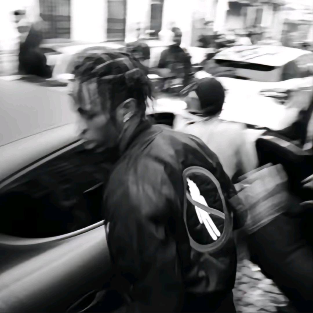 忧郁蘑菇.