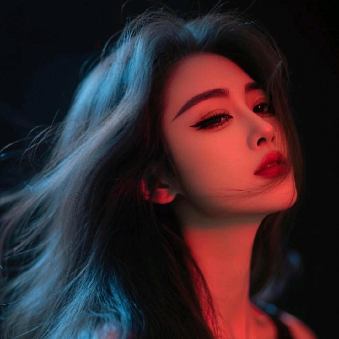 玫瑰🌹（拒绝私聊）