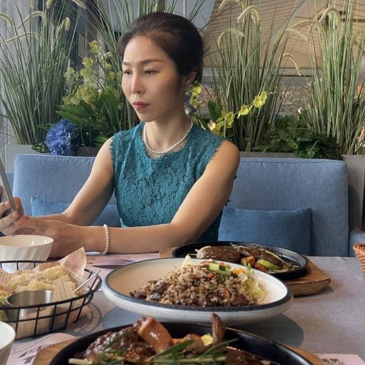 爱分享华姐～瑙力瑜伽