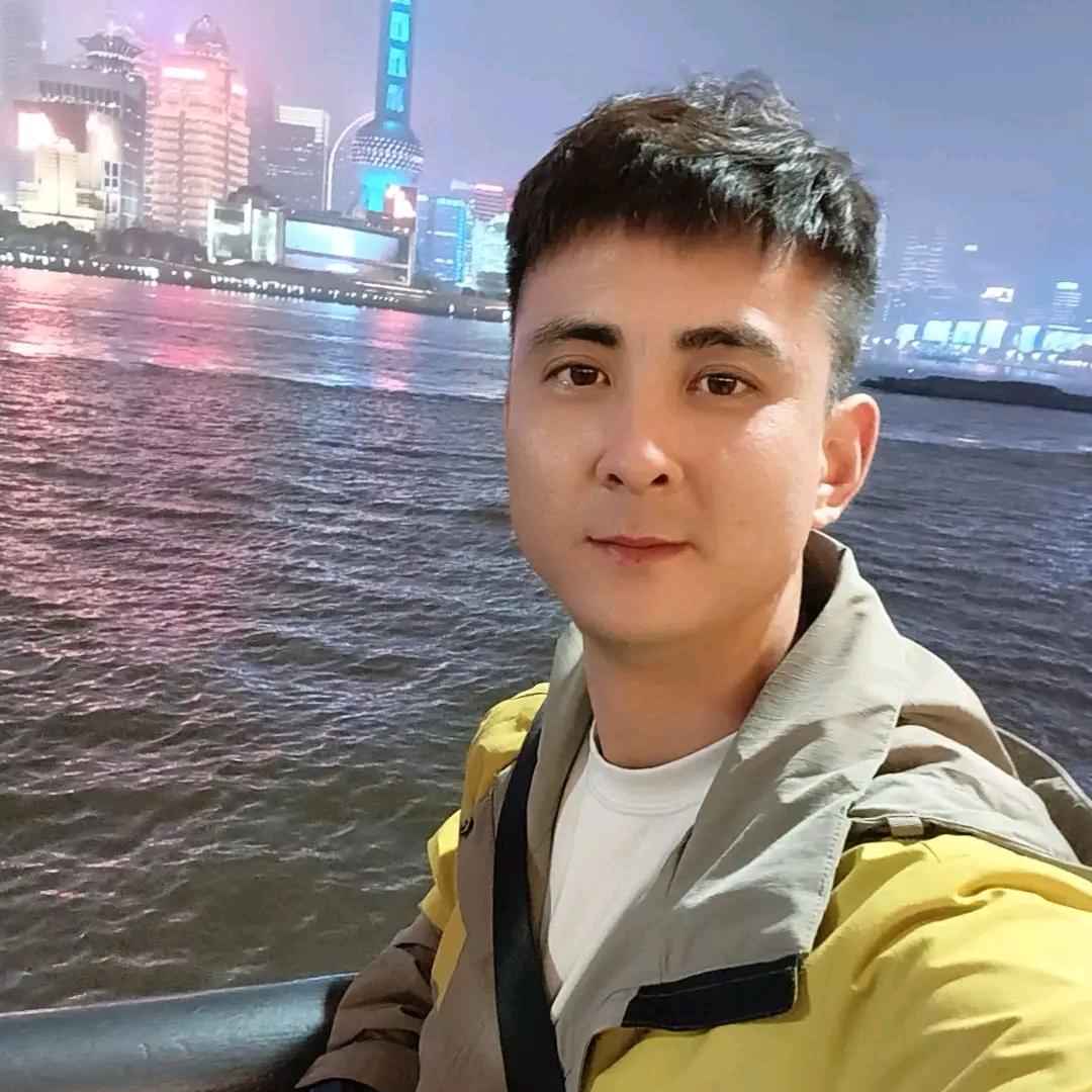 请叫我☞皮总☜