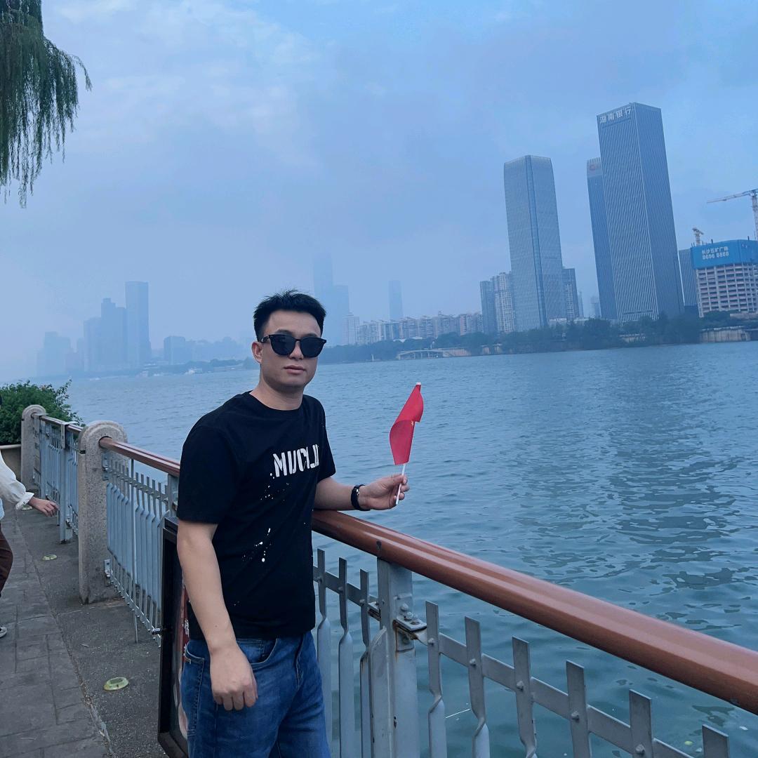 杨抖抖✌️