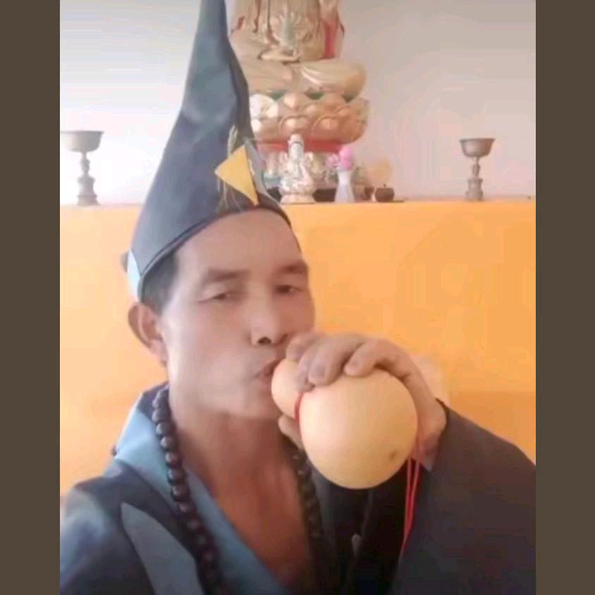 天下网红是一家，问心无愧过一生。