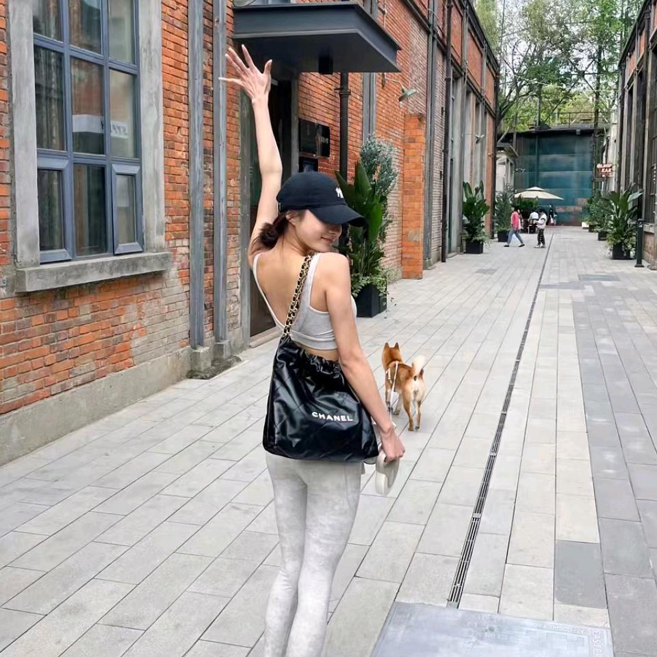 小米娜吖