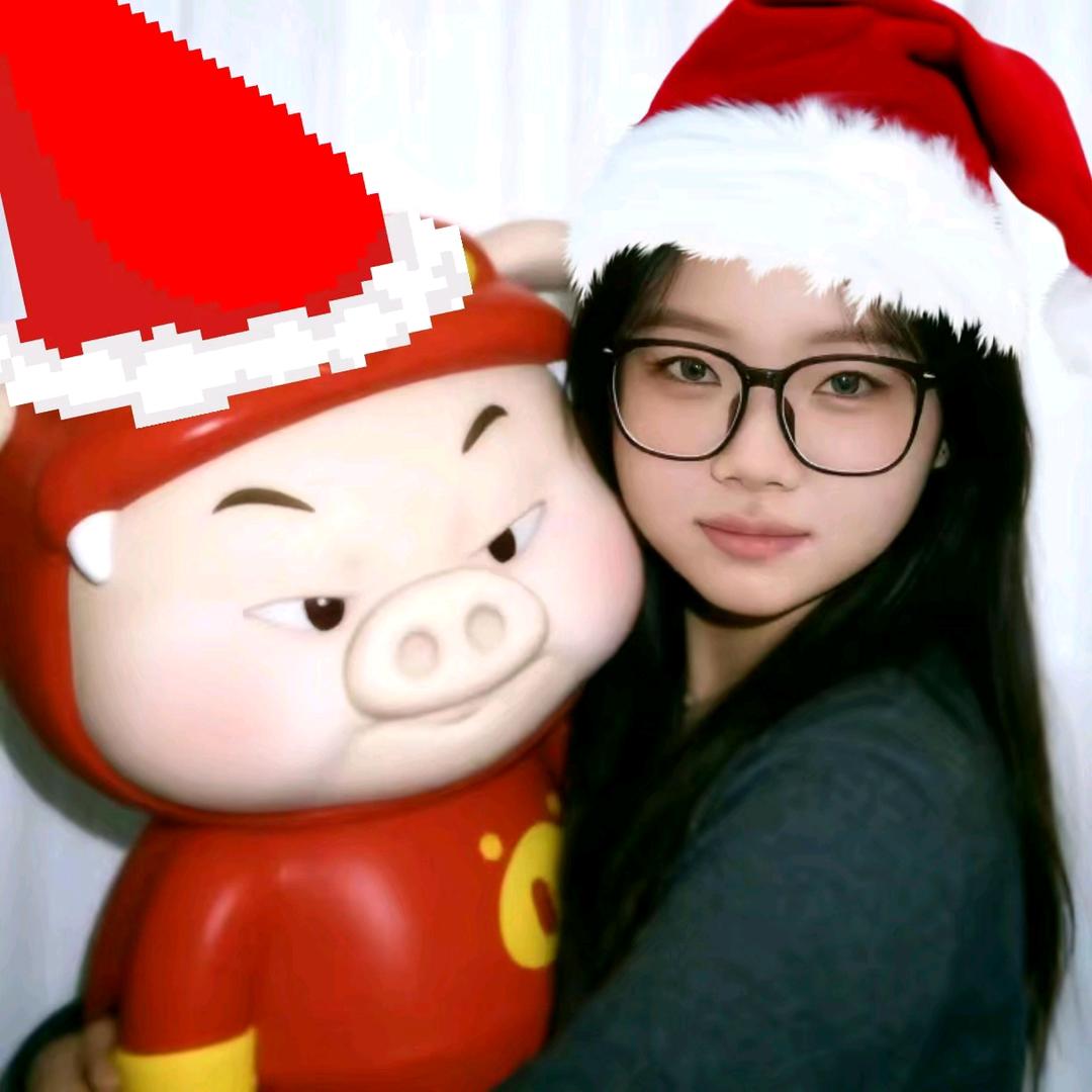 ε(*･ω･)_/ﾟ:･☆