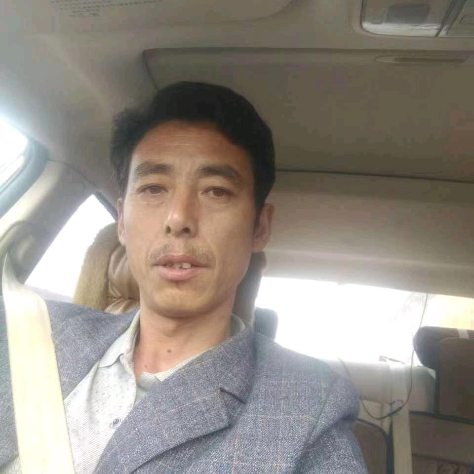 轩锐的爷爷