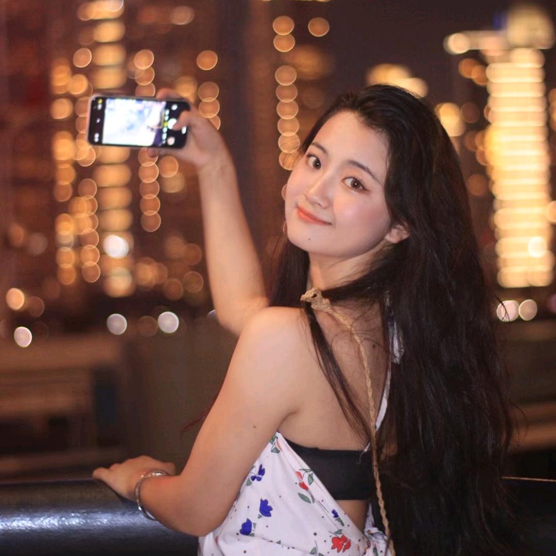 酸梅汁美少女