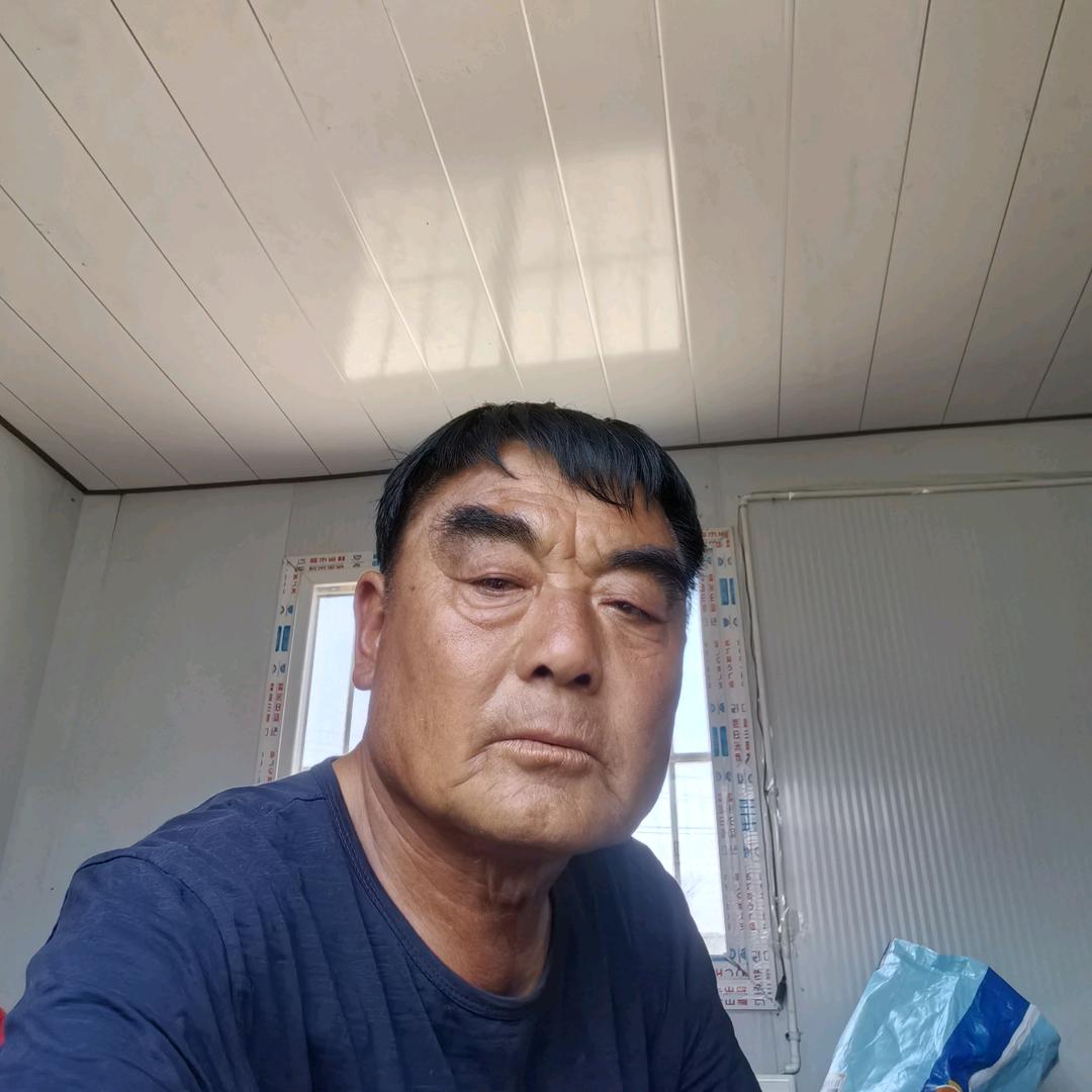王家夼钓场老梁