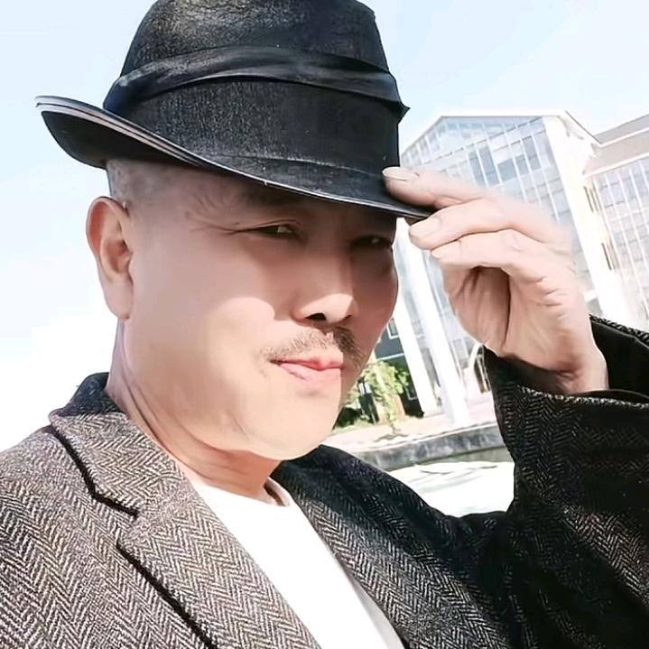 发哥哥