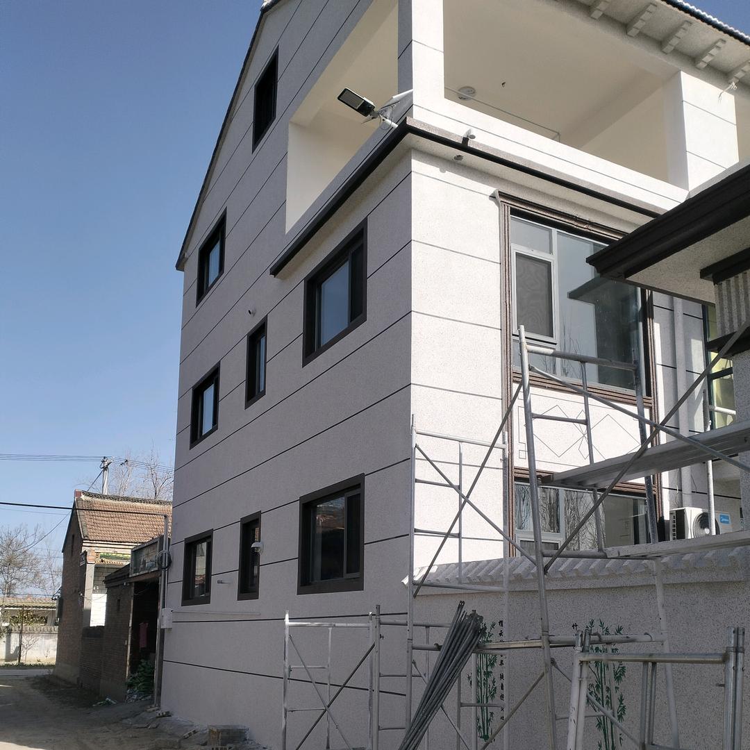 利“外墙仿石漆”