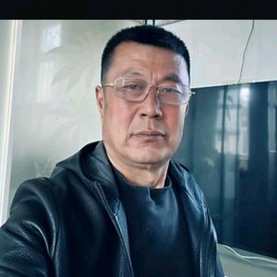 九 哥   在农村