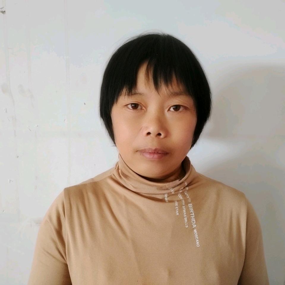 曹美女
