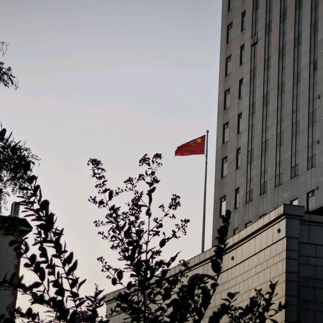 于理不合