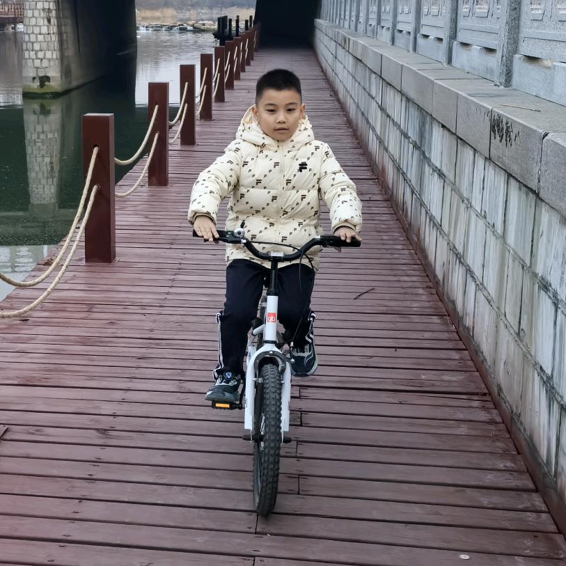 正直善良的斌