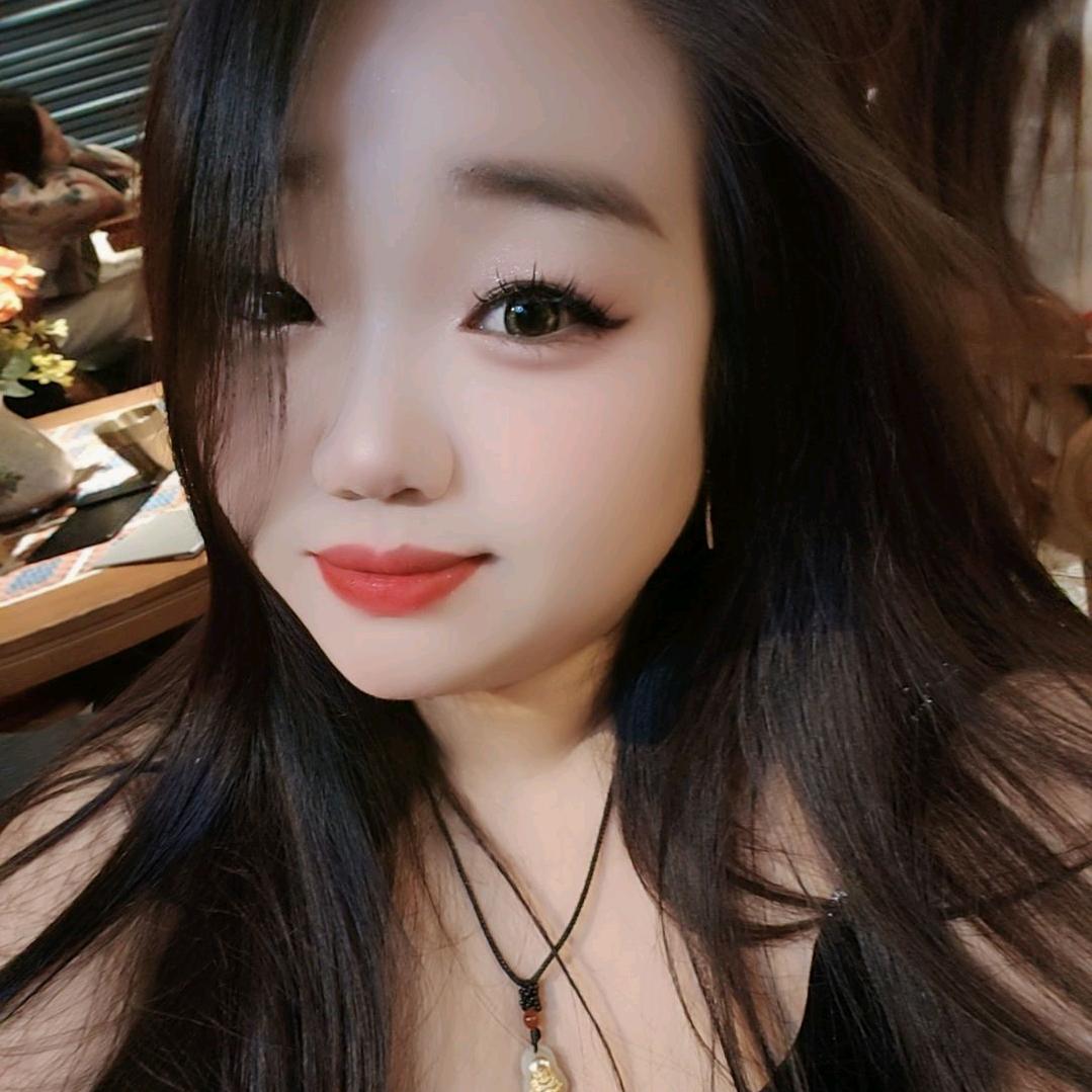 彩彩吖