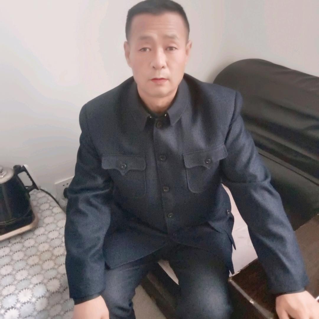 ^一笑而过^.