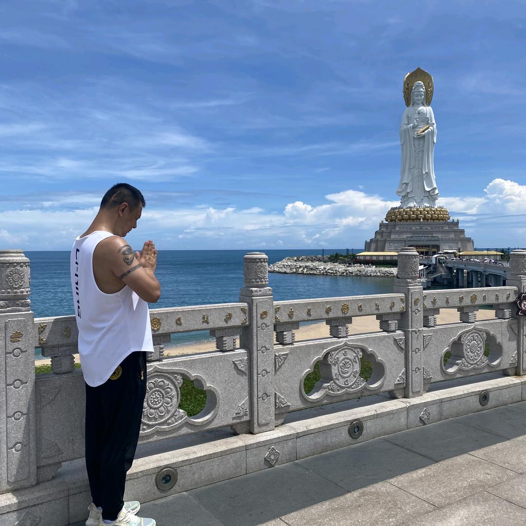 嘿。你的益达