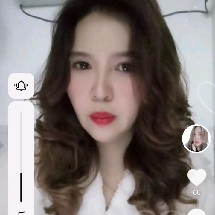 姐的外表。
