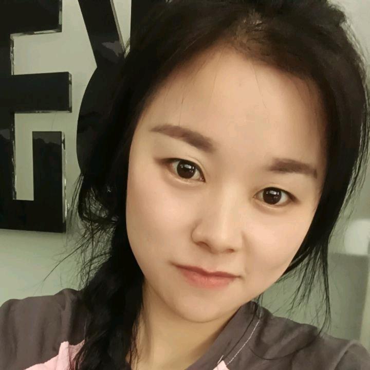 检车小姐姐