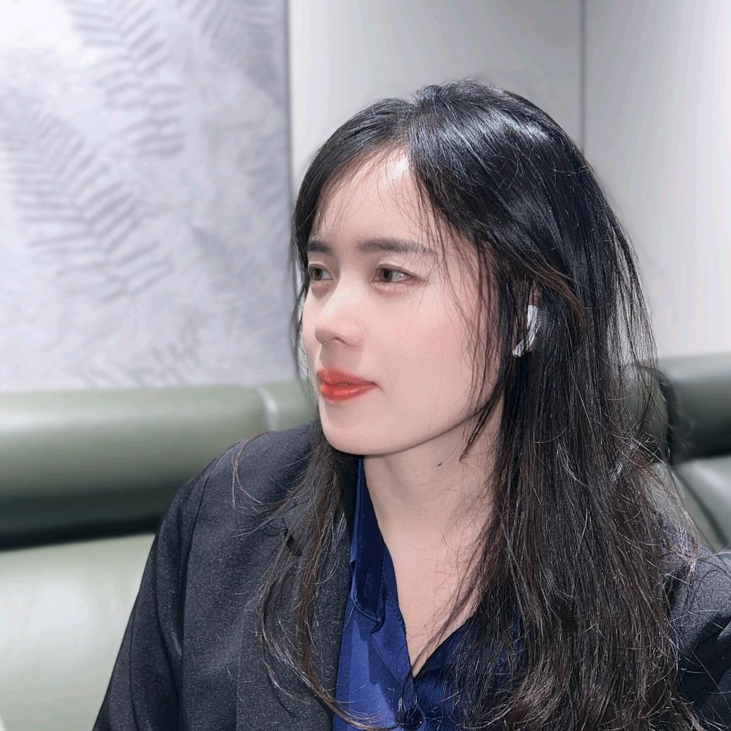 @小鱼⁷⁷⁷
